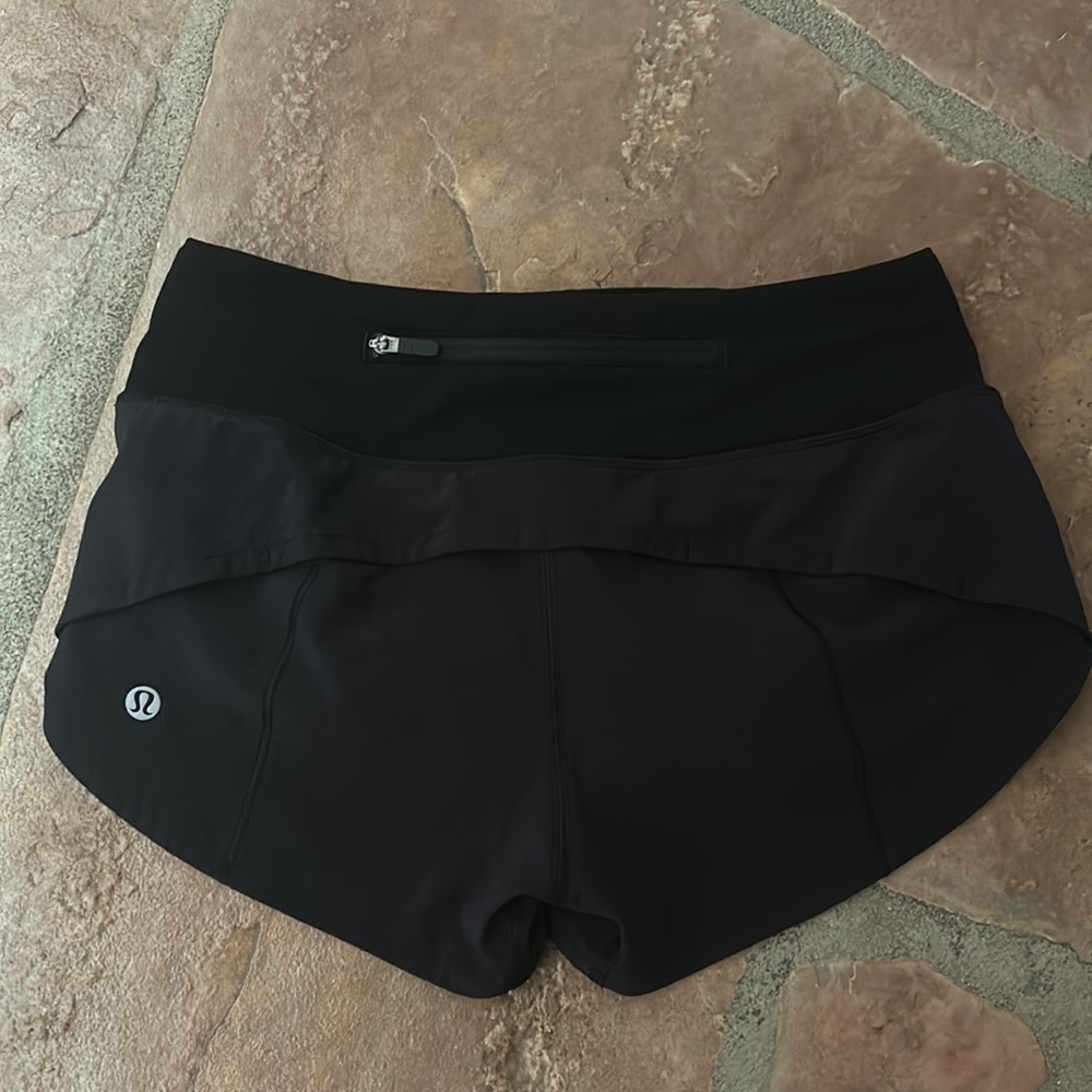 Lululemon black speed up shorts